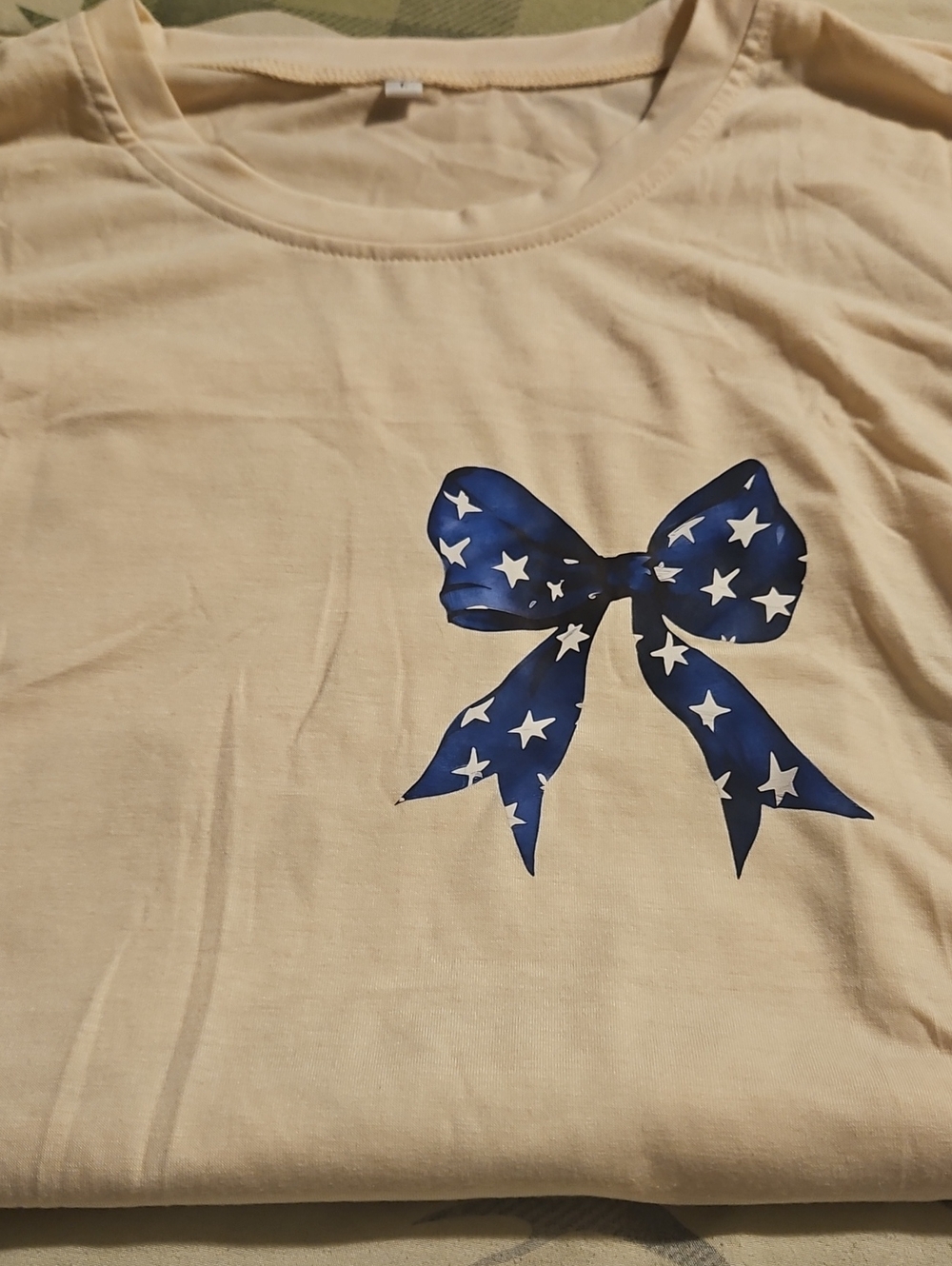 Womens Cream T-Shirt with Navy Star Bow Graphic